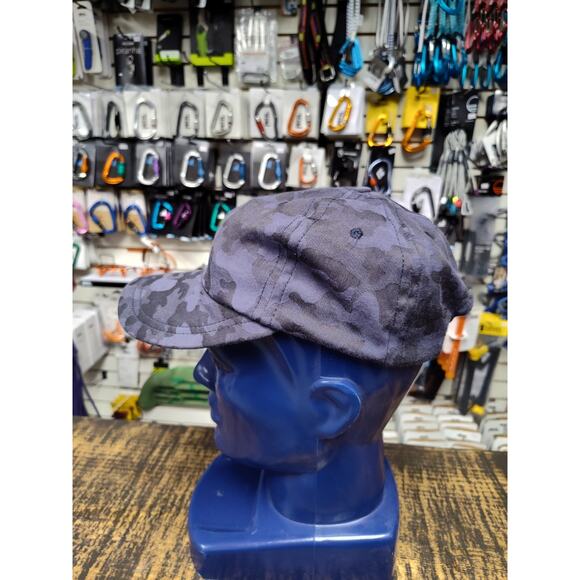 Last Heavy Camouflage Blue Trucker Hat – Embroidered “High and Wet” Adjustable - Picture 4 of 11